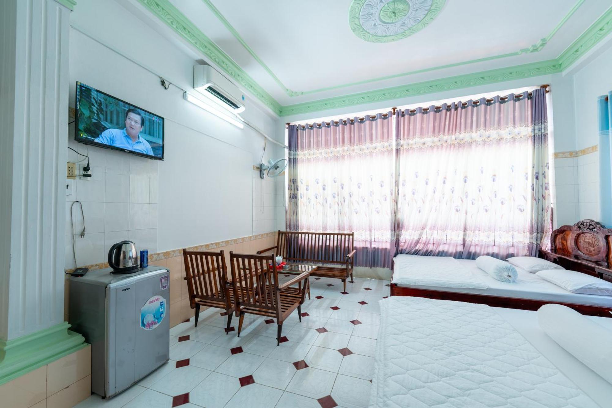 Thien Thanh Hotel Vĩnh Long Екстериор снимка