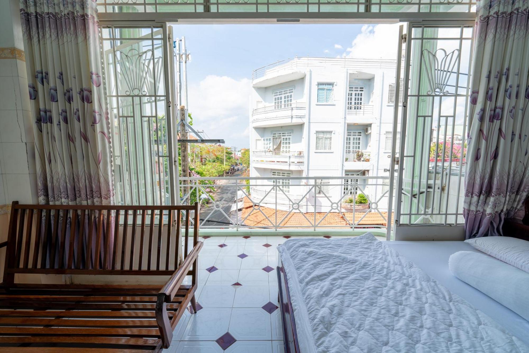 Thien Thanh Hotel Vĩnh Long Екстериор снимка